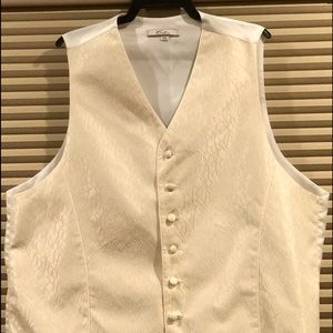 Men’s Dress Vest  XXL. NWOT